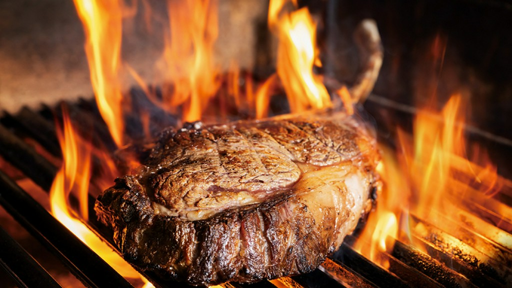 黒毛和牛（骨付きリブロ―ス肉）