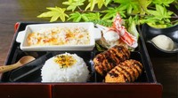 ・かにグラタン
・かにクリームコロッケ
・蒸しがに
・ご飯
・漬物
・デザート
