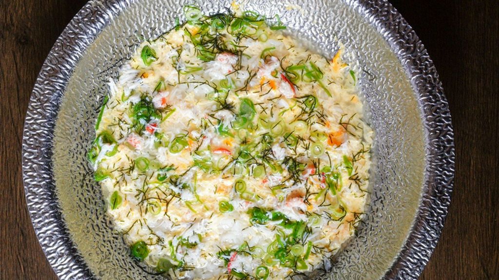 料理の〆に優しいかにの味わいをご堪能。