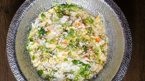 料理の〆に優しいかにの味わいをご堪能。