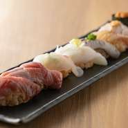 鮮度にこだわるのはもちろん、赤身・白身・光物など素材に合わせて丁寧な仕事を施すのがこの店の流儀。オリジナルのブレンド米を使用した赤シャリ、佐賀県産の特上海苔や本ワサビと相まって、格別の味わいです。