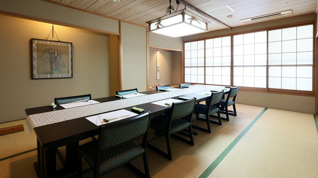 個室確約！数寄屋づくりの和の風情に憩いながら会席料理を堪能