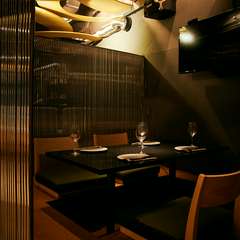 気配りの行き届いたもてなしで、ゆったりとくつろげる半個室