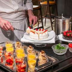 【食後の至福】コースの締めくくりにパティシエ特製デザート