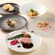 【スカイクルーズマクハリ】による、最高級のおもてなしを楽しめるコース料理。旬の食材を使った前菜に、メインは国産牛フィレ肉を用意。乾杯酒付きで、記念日や接待といった大切な日にオススメなコース料理です。