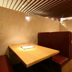 「大丸梅田」14階。和を基調としたくつろぎ空間