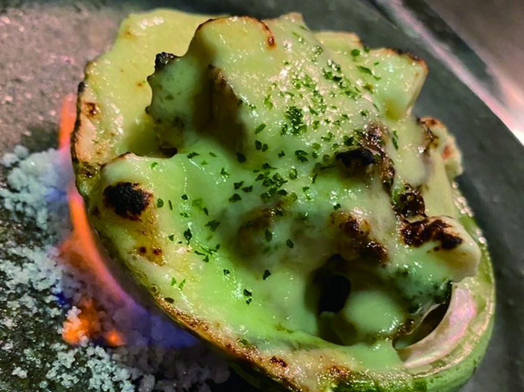 鮑のチーズ焼き