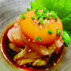 音、香り、味……五感で楽しむ鉄板焼きを堪能できます。