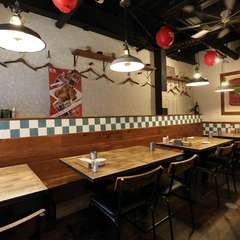 各種宴会や仕事終わりの飲み会に。飲み放題が付いたコースも充実