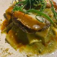 茨城の美味しい葱の野菜のブレンドソース。
手打ちパスタで。