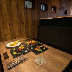 コースでもアラカルトでも、デートにぴったりの料理が選べる