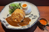 余市北島豚使用
粗挽きの肉々しい食感です