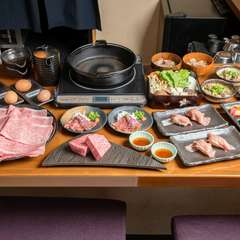 肉を彩る野菜たちも、こだわりの旬の野菜を使用