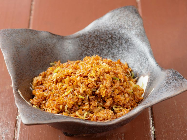 中国四千年黒チャーハン