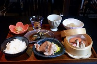 ランチ一番人気！「北信州の野菜たっぷり懐石小鉢御膳定食(竹)」