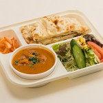 〈単品カレーから1品お選びください〉
・日替わりカレー
・チキンカレー
・バターチキンカレー
・ポークカレー
・ベジタブルカレー
・ほうれん草チキンカレー
・キーマカレー