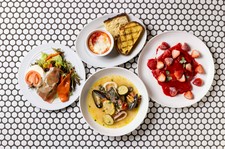 メインとデザートが選べる全4品（土日祝日限定）