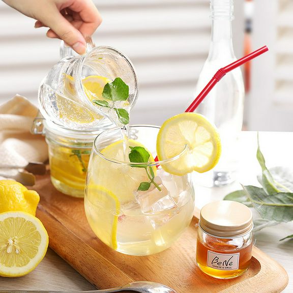 はちみつ&チーズを使ったドリンクも多数用意。デートにも最適