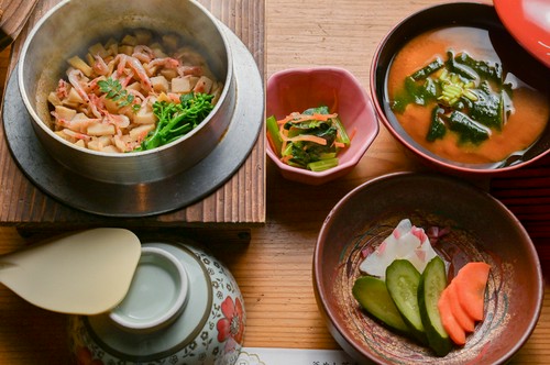 山城産筍と桜エビの釜めしセット