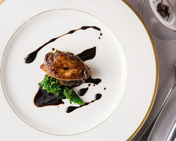 外はカリッと、中はとろとろ『フォアグラのソテー』