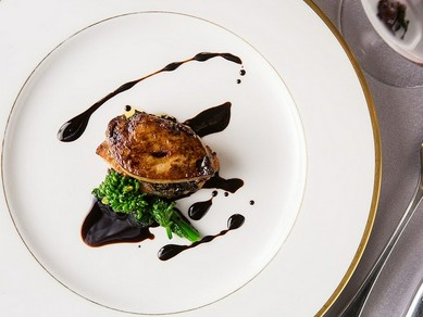 外はカリッと、中はとろとろ『フォアグラのソテー』