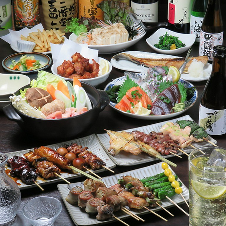 自慢の串焼きを含む7品+2時間飲み放題付き宴会コース