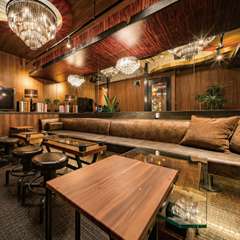 ゆったりソファーの完全個室完備