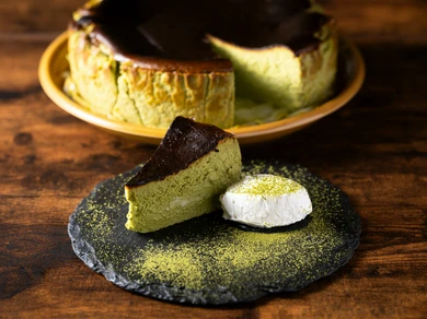 抹茶バスクチーズケーキ