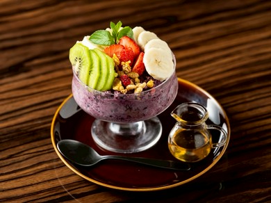 【季節限定】アサイーボウルパフェ