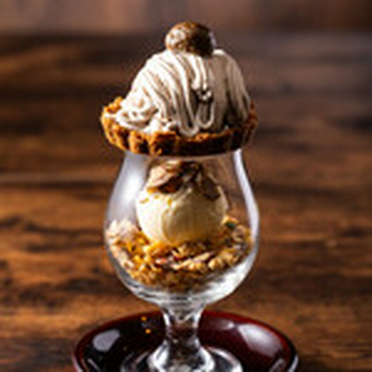 ハム・たまごチーズのホットサンド