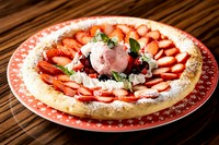 【苺フェアー】ストロベリースイーツピザ