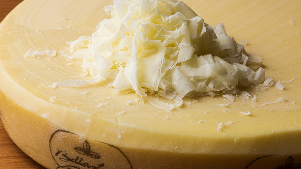 イタリアのチーズや国産チーズを料理によって使い分ける