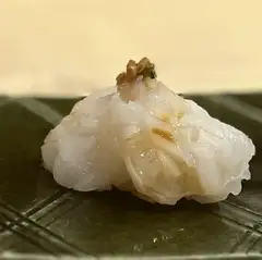 寿司店での一人呑みは、自分へのご褒美にも使いたい