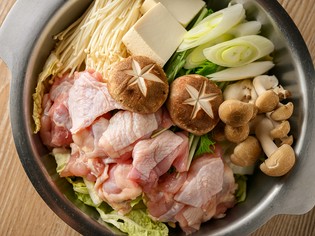 全国から選び抜かれた銘柄鶏＆各地より届く良質な食材たち