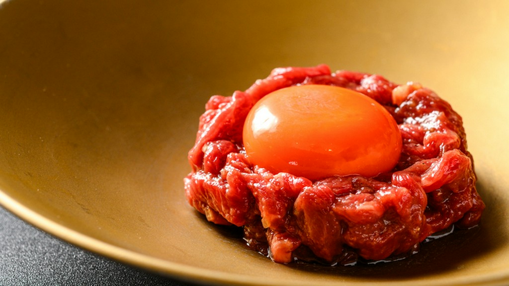 口溶けの良さと滑らかさに感動『但馬玄ユッケ』