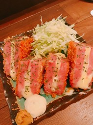 厚切りチーズハムカツ 