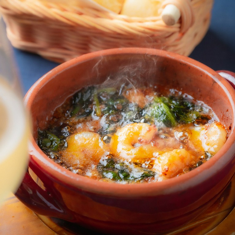 ぷりぷりエビとブロッコリーのアヒージョ