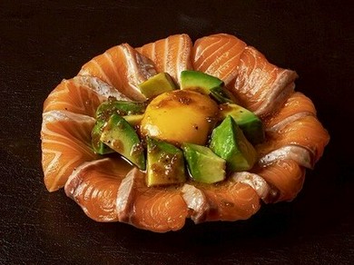  サーモンアボカド