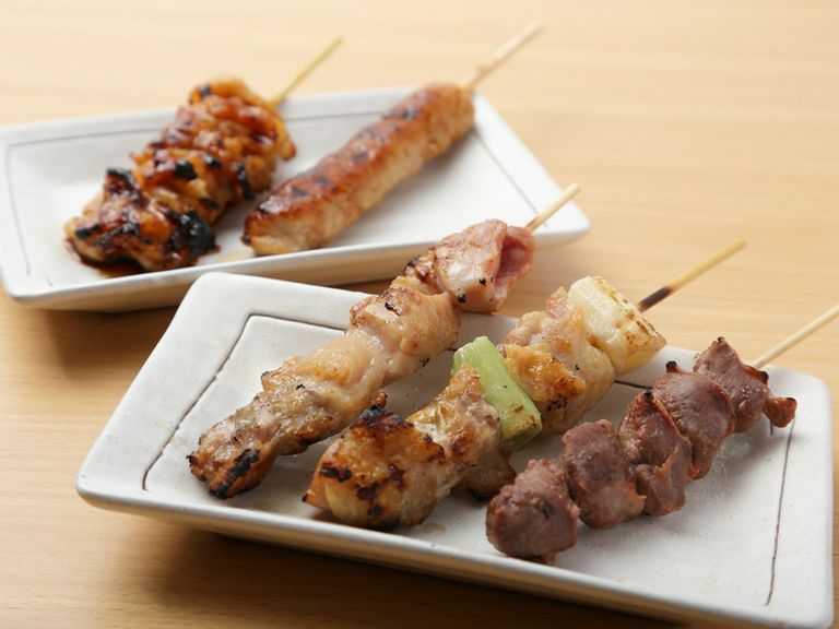 一本ずつじっくり焼き上げる『焼き鳥』