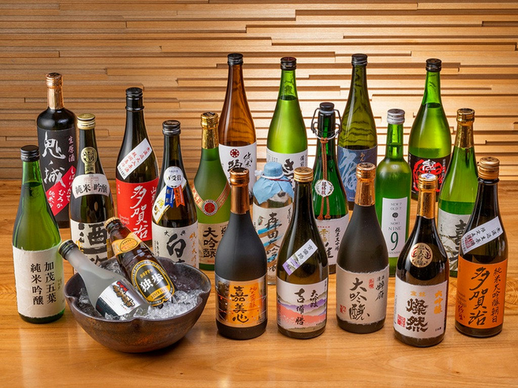 岡山の地酒を中心に、料理に合う日本酒を厳選ラインナップ
