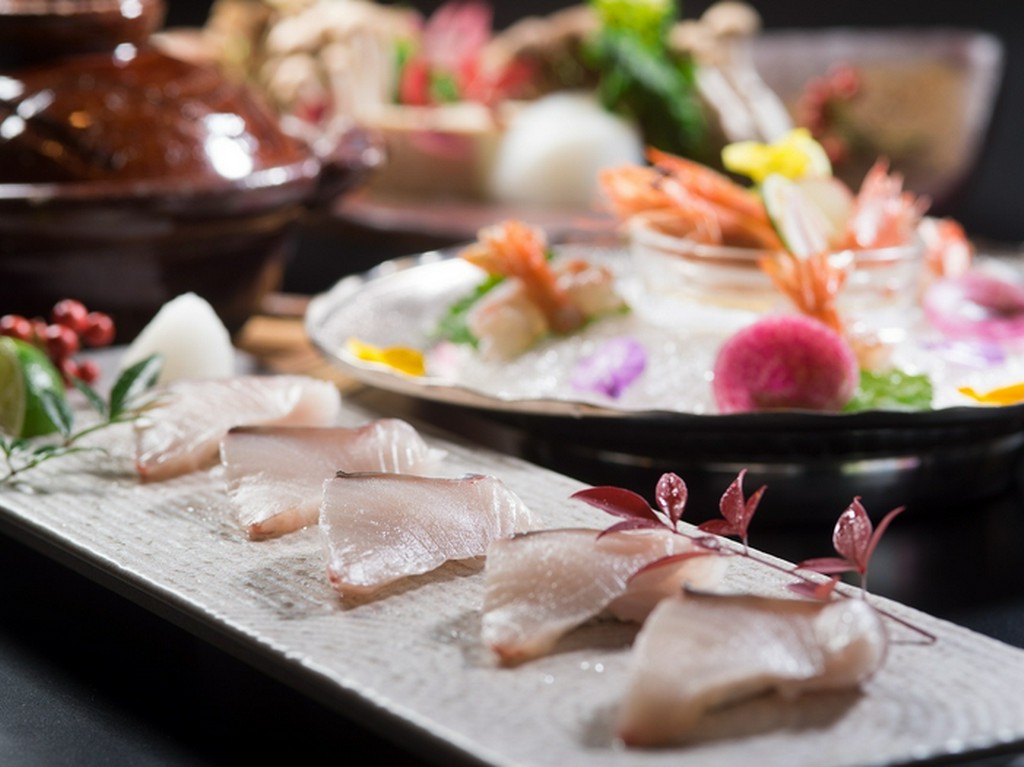 「瀬戸内産の鯛」をはじめとする地元産の優れた食材