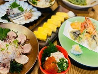 季節のお造りの付いたコースです。
宴会向きコースです。