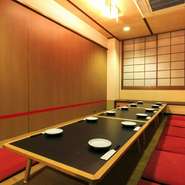 [4階]座敷個室(壁/扉有り)12名様×1席(禁煙)(12名様/24名様/32名様/50名様の4部屋つなげて最大170名様迄OK)