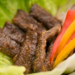 鯨の赤身と高知産生姜の相性は抜群です！