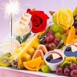 お誕生日やお祝いなど、ご予算に応じて御用意します。希望があればメッセージを添えることも可能です。お気軽にご相談ください。
