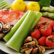 地元高知の食材を使った「土佐の郷土料理」をお楽しみください