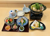 数量限定!🉐月替わりのサービス昼御膳
