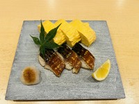 西京味噌に漬け込んだ銀鮭の西京焼きと、輝黄卵を使った優しい口当たりのだしまき玉子を楽しめる御膳です。