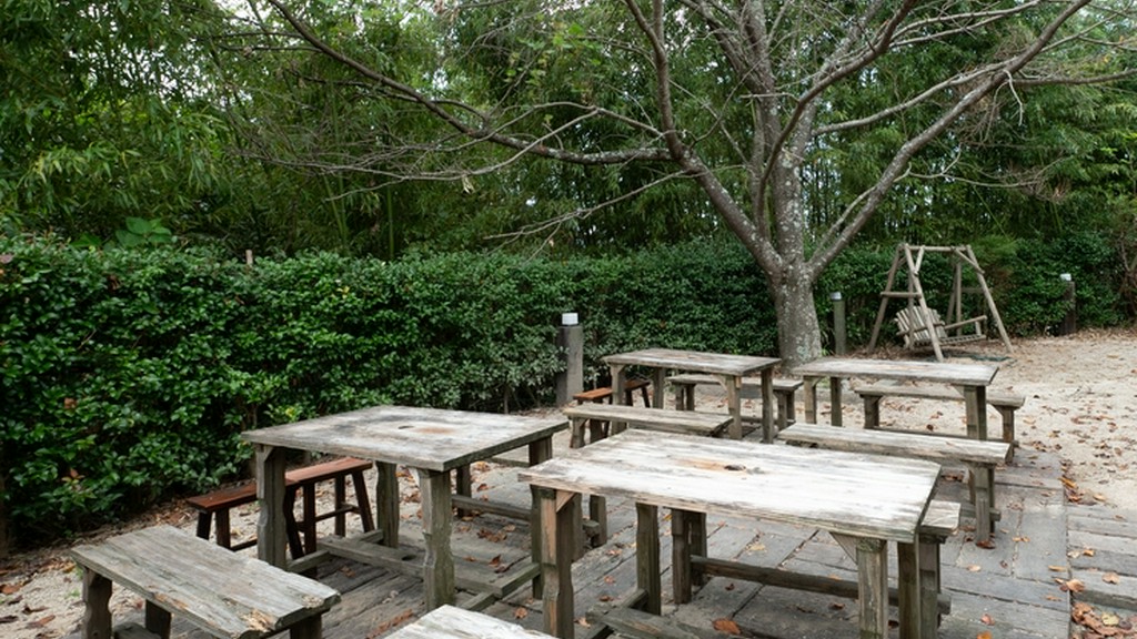 季節ごとの景色の中で、心身ともにリフレッシュできるテラス席