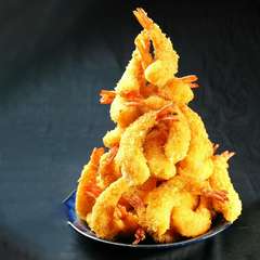 これぞ“本気”の逸品。専門店こだわりの『本気の海老フライ』